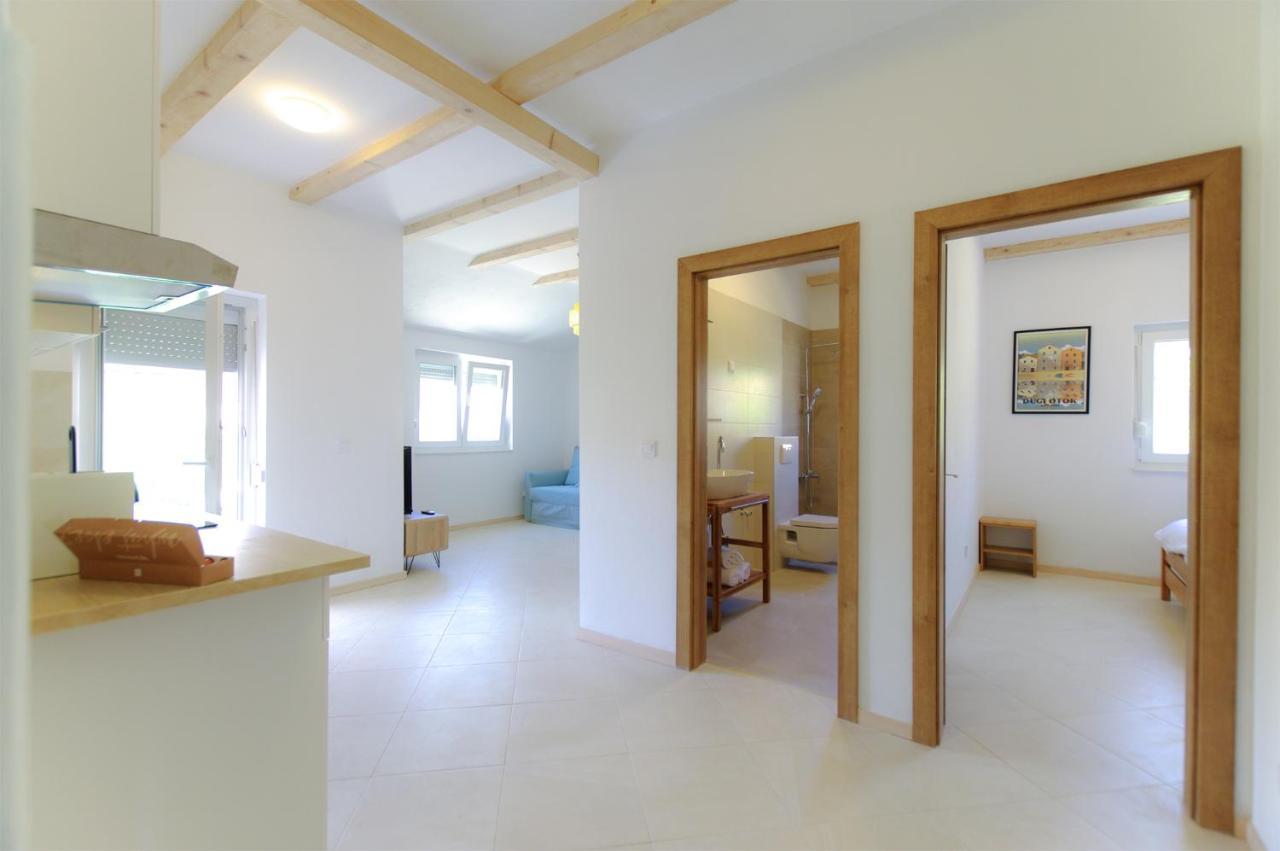 Apartmani Porat Sali Ngoại thất bức ảnh