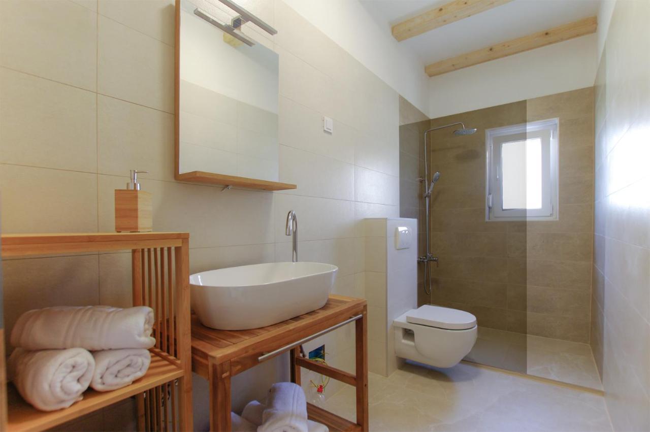 Apartmani Porat Sali Ngoại thất bức ảnh