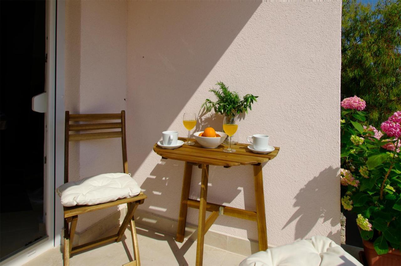 Apartmani Porat Sali Ngoại thất bức ảnh